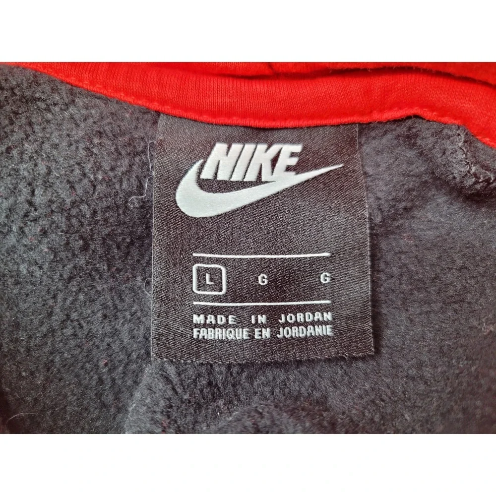 Nike nice preowned